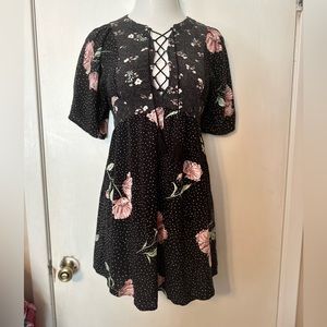 Xiheration. Sexy Black and floral sexy dress